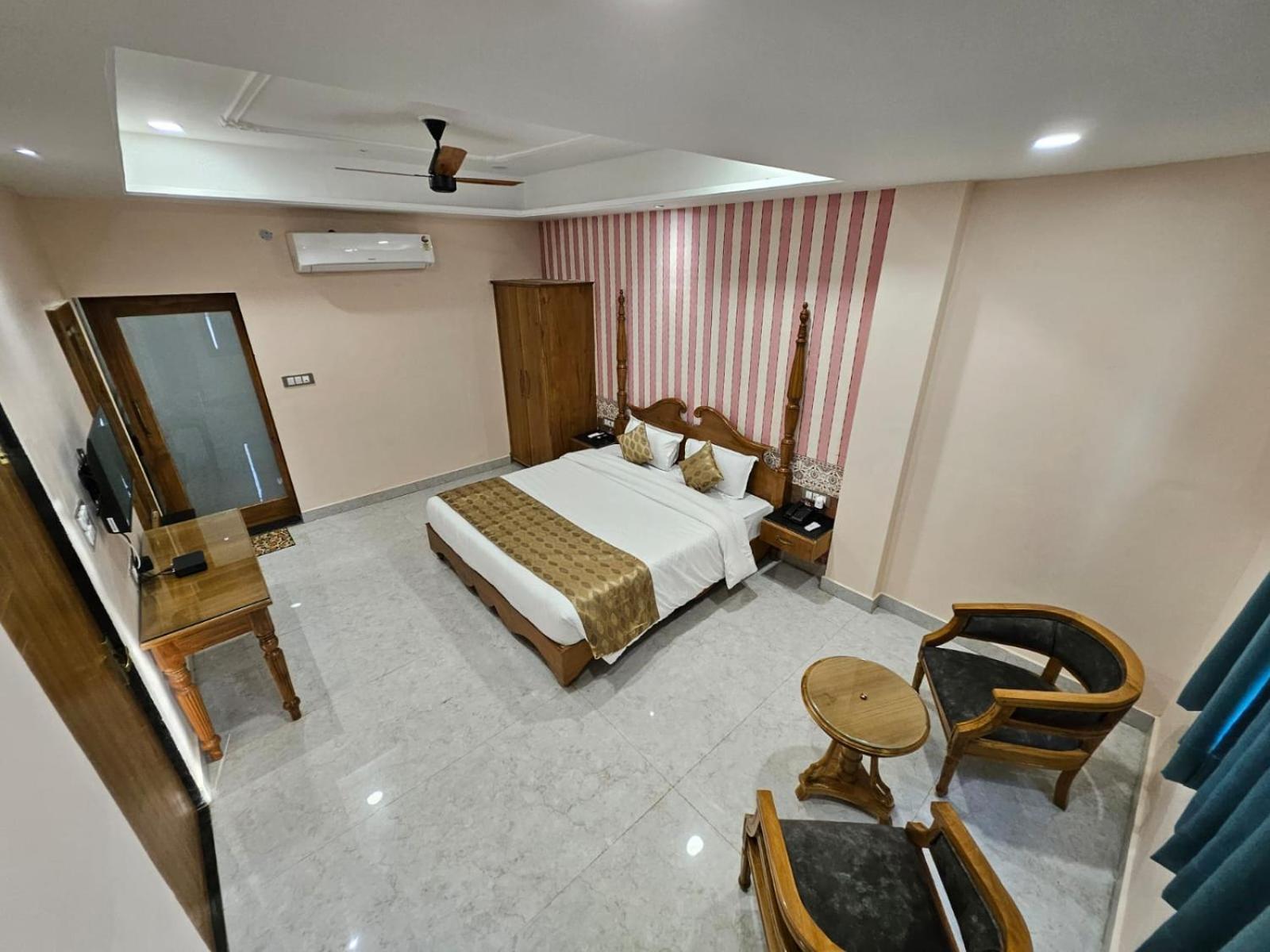 The Mewar Palace And Resort Shivpurī Buitenkant foto