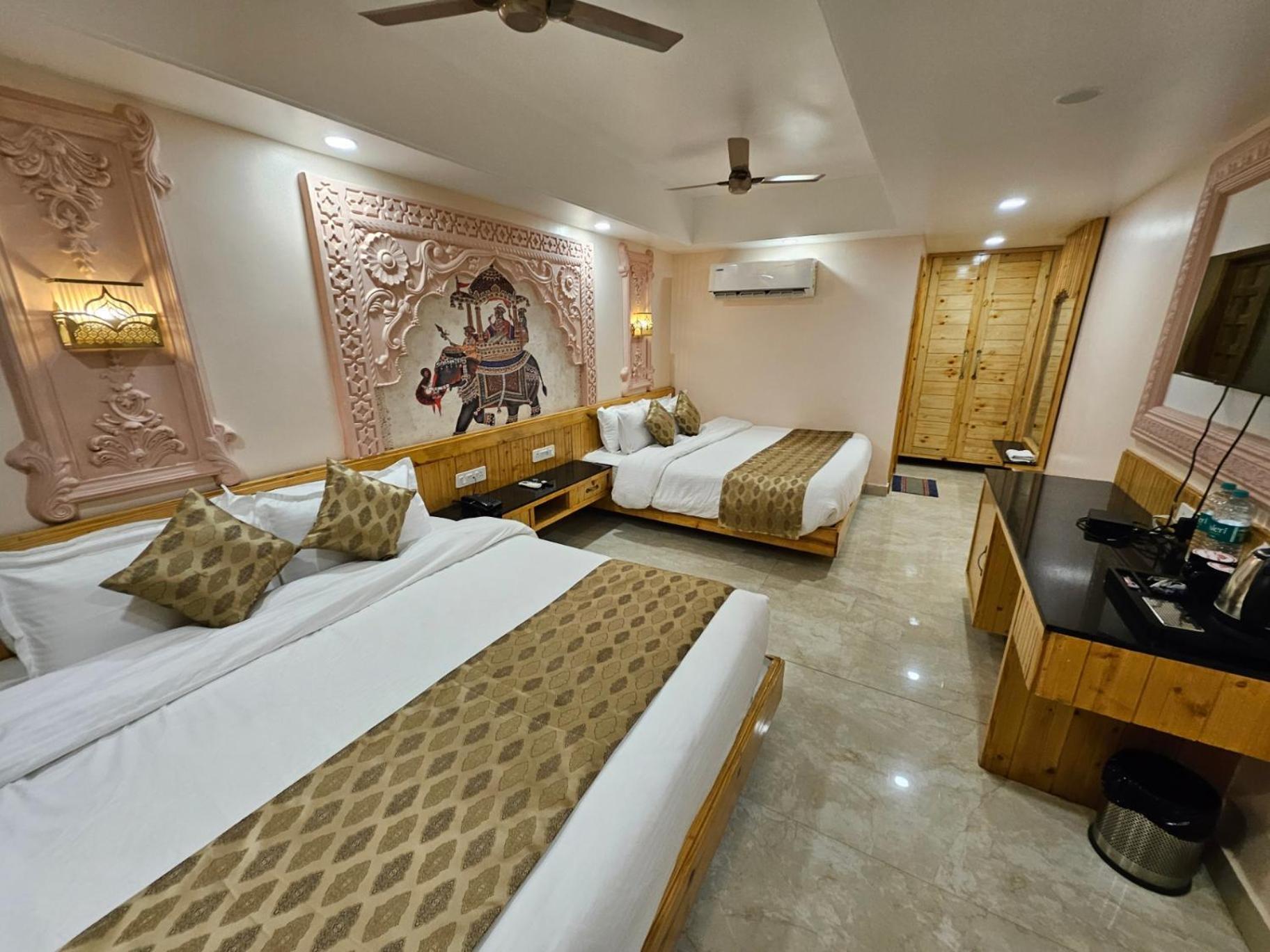 The Mewar Palace And Resort Shivpurī Buitenkant foto