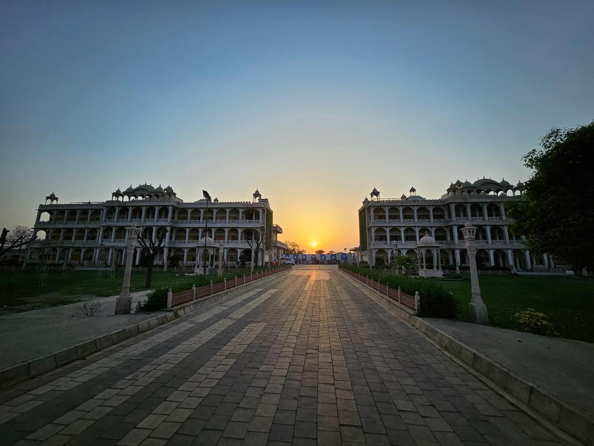 The Mewar Palace And Resort Shivpurī Buitenkant foto