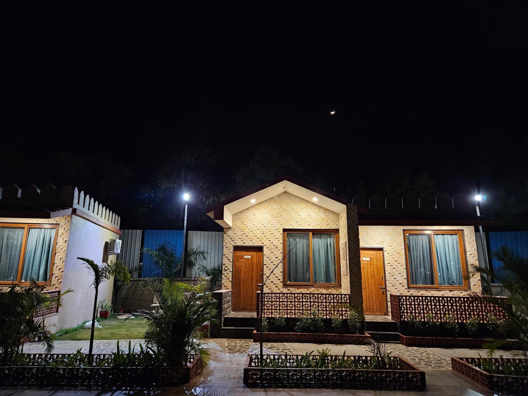 The Mewar Palace And Resort Shivpurī Buitenkant foto